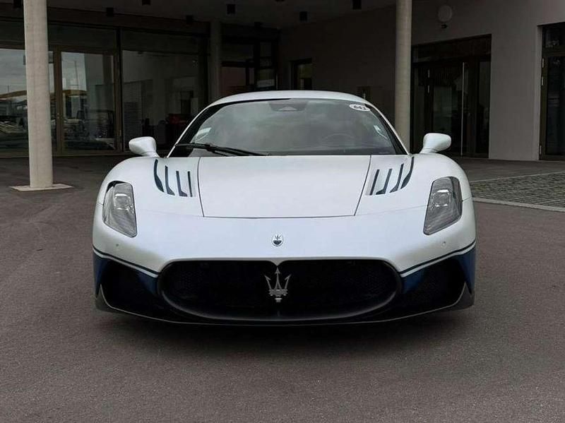 Gebraucht Maserati MC20 630 PS (463 kW) 2024 Biancoaudacematte, blustradale Coupé