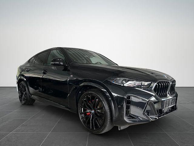 Gebraucht BMW X6 M Sport 340 PS (250 kW) 2025 Black sapphire SUV
