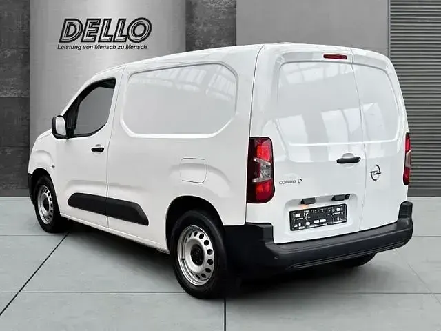 Occasion Opel Combo-e Life 100 kW (136 ch) 2022 Blanc Berline