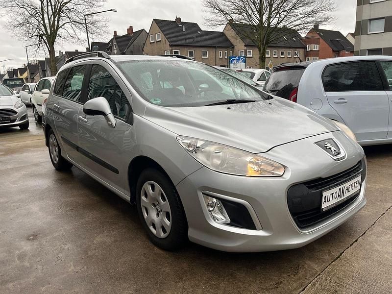 Gebraucht Peugeot 308 SW Access 98 PS (72 kW) 2013 Grau Kombi