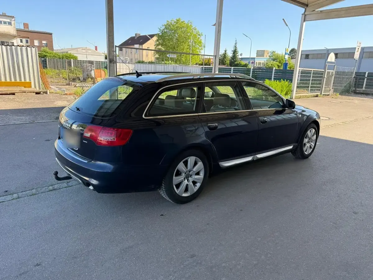 Gebraucht Audi A6 Allroad 232 PS (170 kW) 2006 Blau Kombi