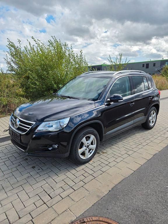 Schwarz Gebraucht 2010 VW Tiguan SUV | 4.500 € (Superpreis) - Bild 1/4