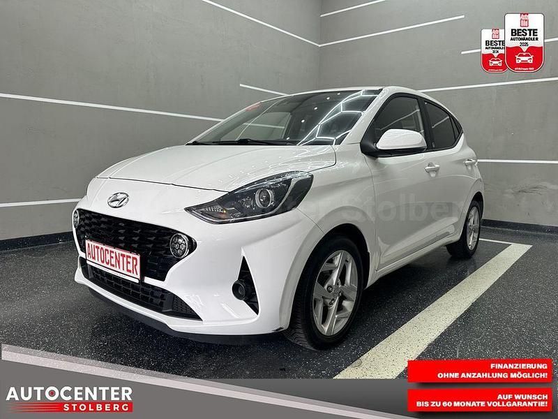 Weiß Gebraucht 2022 Hyundai i10 Edition 30 Kleinwagen | 11.450 € (Fairer Preis) - Bild 1/3