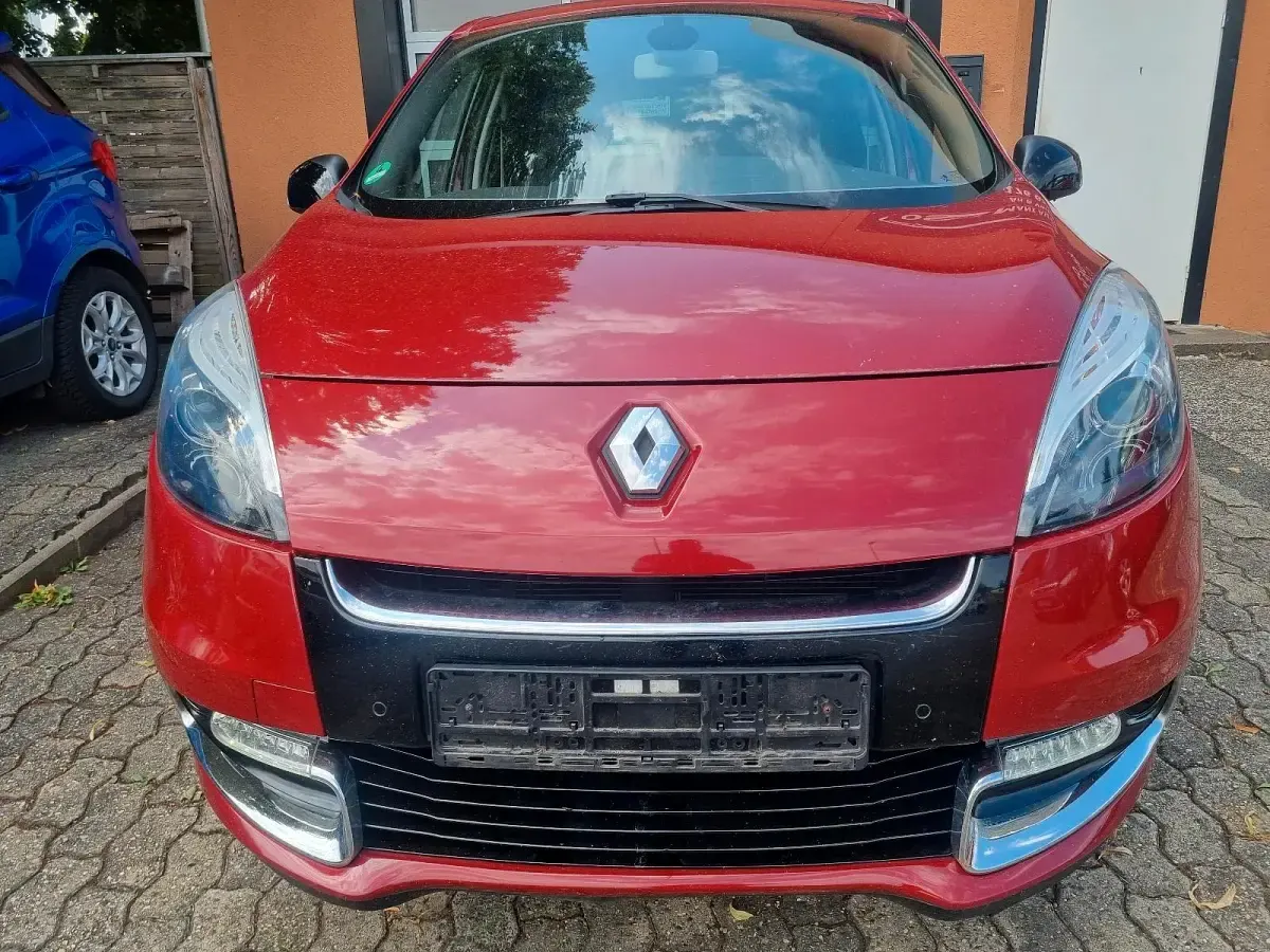 Gebraucht Renault Scénic III 131 PS (96 kW) 2012 Rot Van / Kleinbus