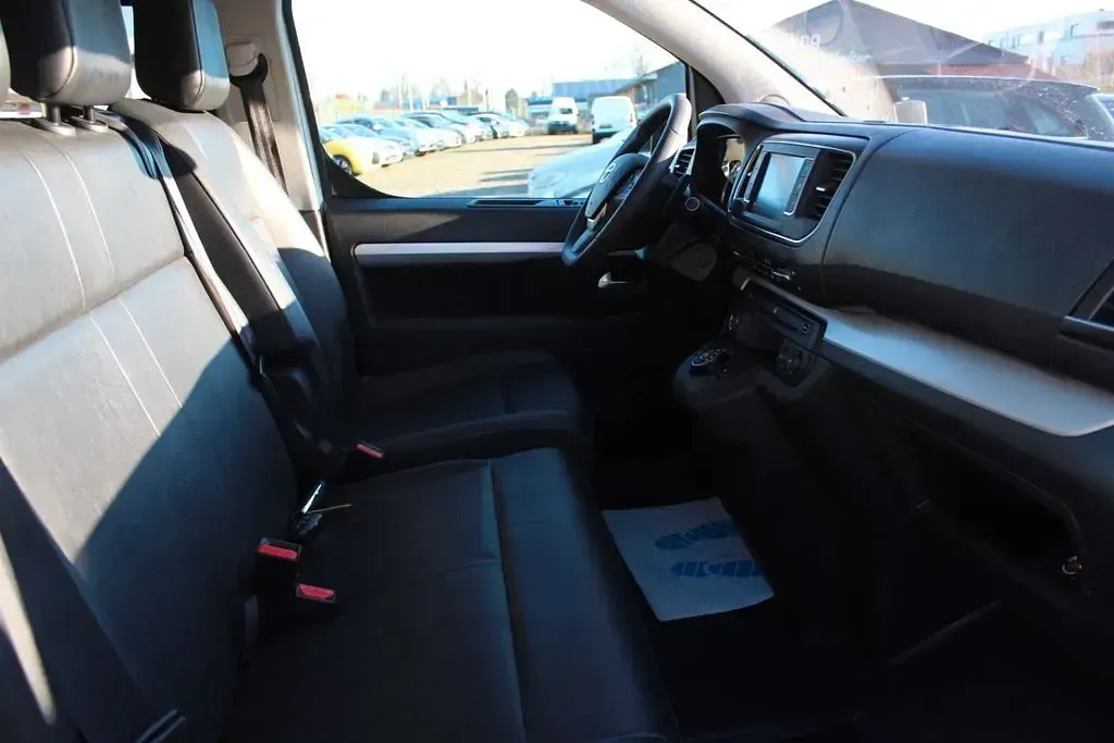 Gebraucht Toyota Proace Verso Comfort 177 PS (130 kW) 2018 Weiß Kombi