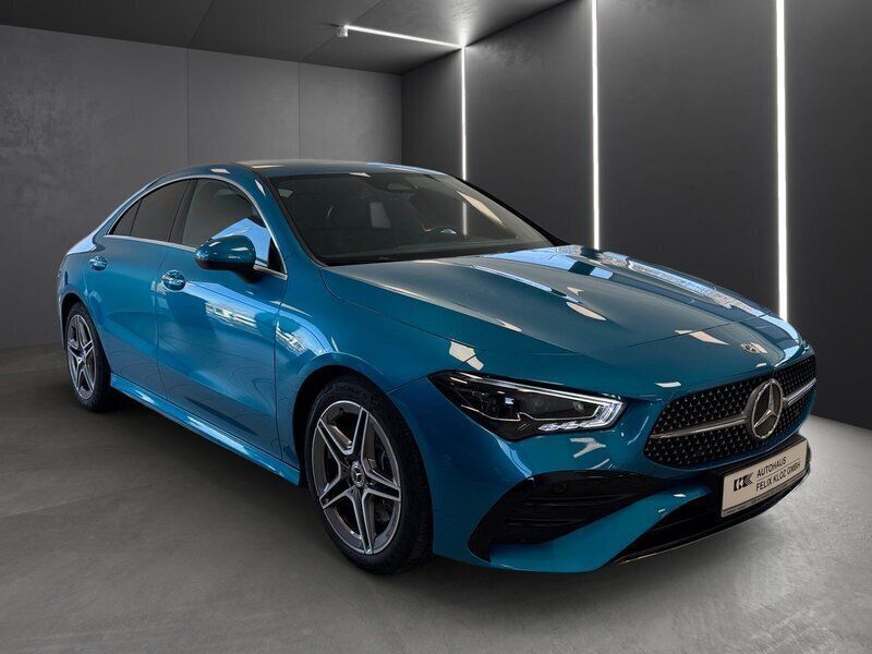 Gebraucht Mercedes CLA250 Premium 224 PS (164 kW) 2023 Blau Limousine