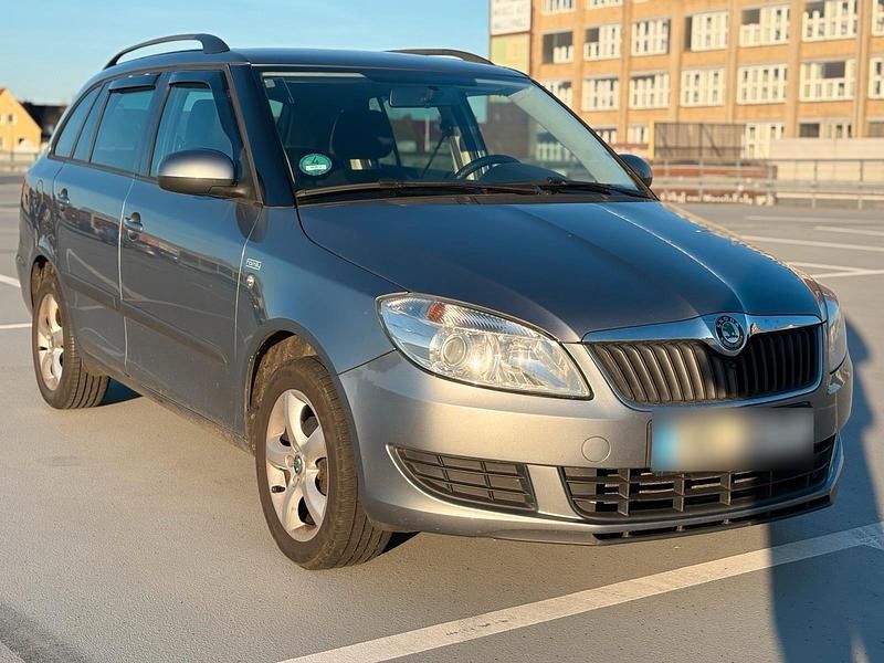 Gebraucht Skoda Fabia 86 PS (63 kW) 2012 Grau Kombi