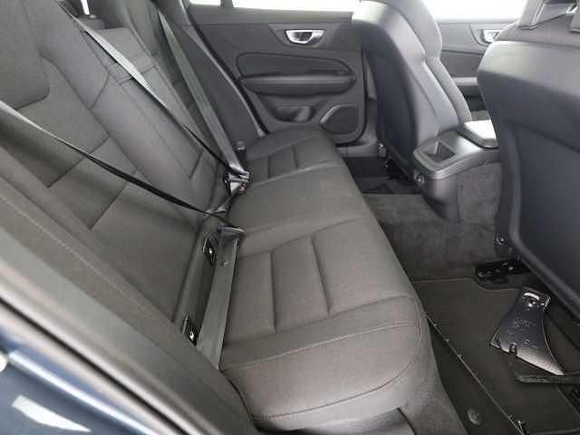 Gebraucht Volvo V60 145 PS (106 kW) 2021 Kombi