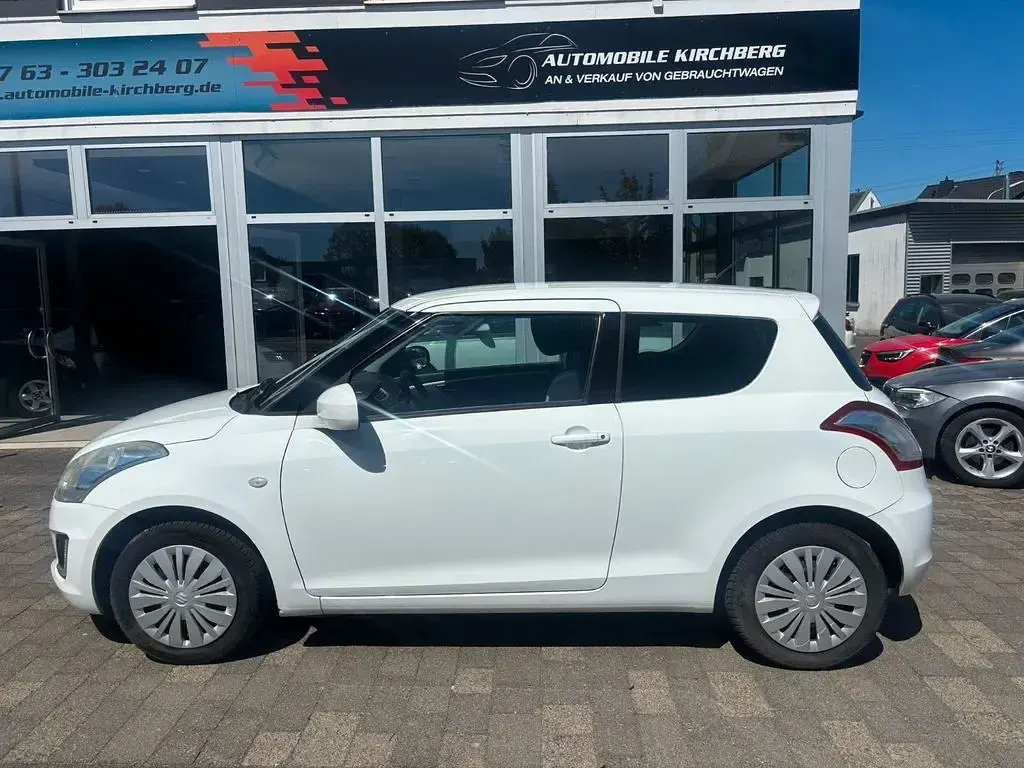 Usata Suzuki Swift Basic 94 CV (69 kW) 2016 Bianco Utilitaria