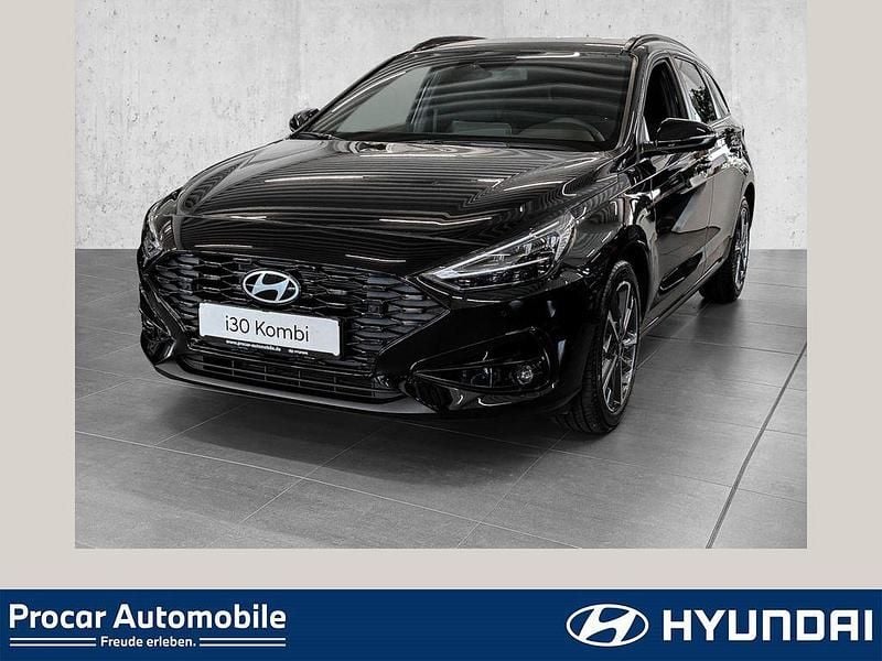 Schwarz Neu 2025 Hyundai i30 Advantage Kombi | 26.990 € (Fairer Preis) - Bild 1/4