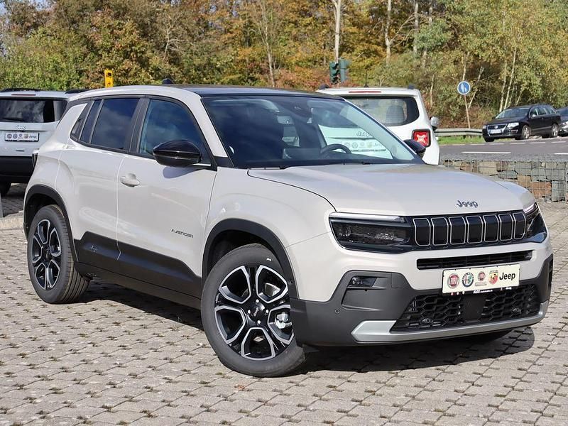 Gebraucht Jeep Avenger Summit 101 PS (74 kW) 2024 Beige SUV