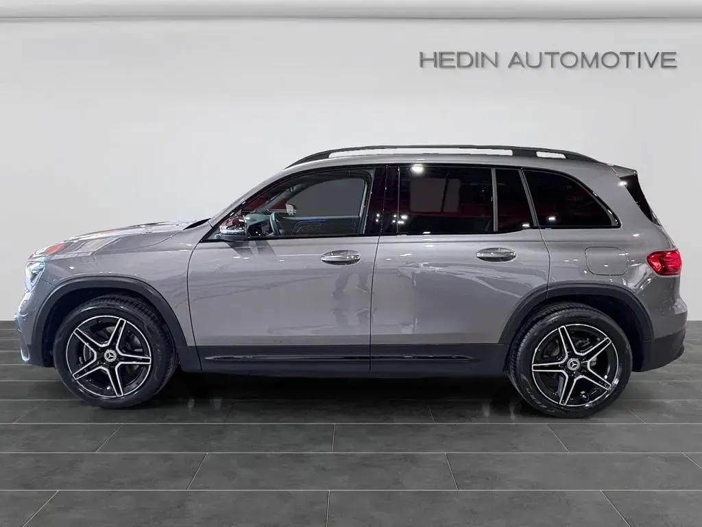 Gebraucht Mercedes GLB200 AMG 163 PS (119 kW) 2024 Grau SUV
