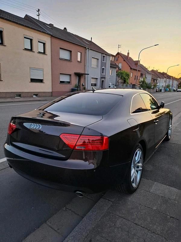 Gebraucht Audi A5 204 PS (150 kW) 2013 Braun Coupé