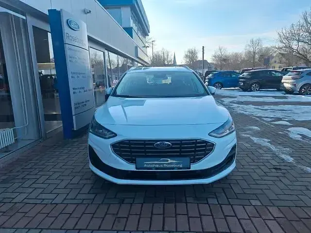 Gebraucht Ford Focus Titanium 116 PS (85 kW) 2024 Weiß Limousine
