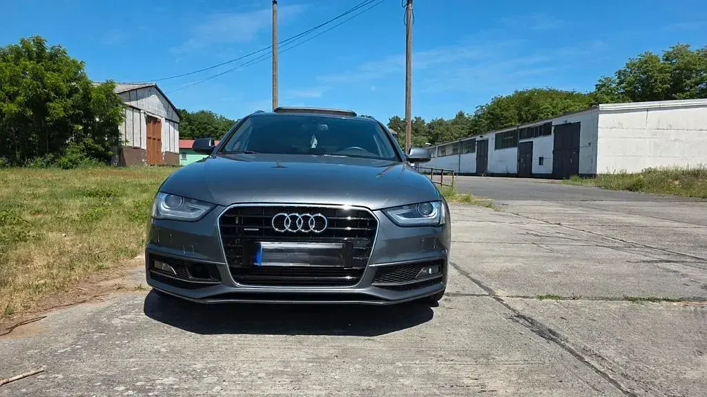 Gebraucht Audi A4 Allroad S-Line 177 PS (130 kW) 2014 Grau Kombi