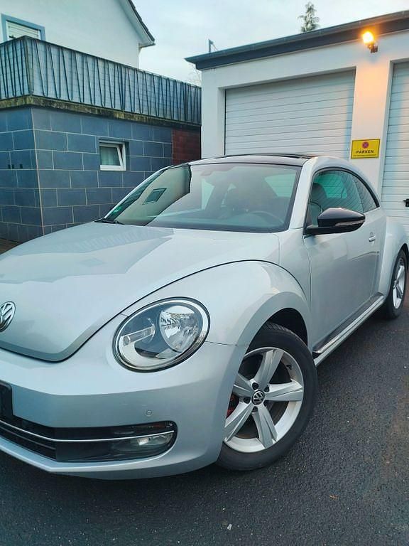 Gebraucht VW Beetle Sport 200 PS (147 kW) 2012 Silber Kleinwagen