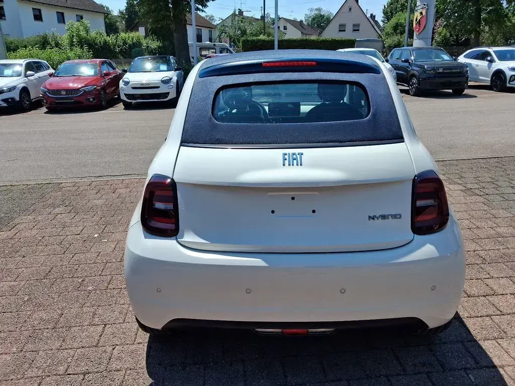 Neu Fiat 500C Dolcevita 65 PS (47 kW) 2026 Weiß Cabrio