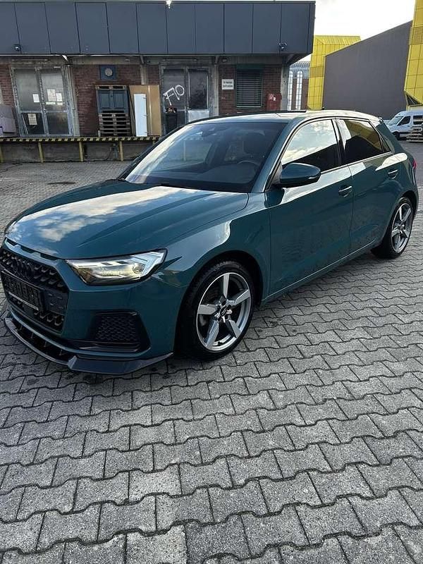 Gebraucht Audi A1 Advanced 116 PS (85 kW) 2020 Grün SUV