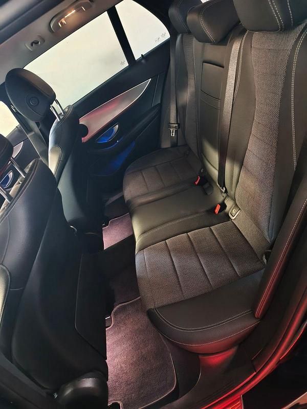 Gebraucht Mercedes E200 160 PS (117 kW) 2020 Blau Kombi