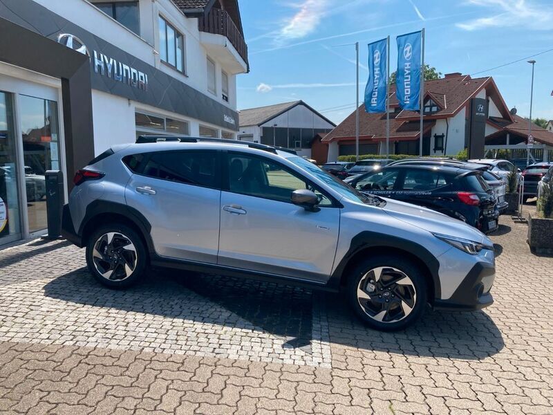 Gebraucht Subaru Crosstrek Active 136 PS (100 kW) 2024 Ice silver metallic SUV