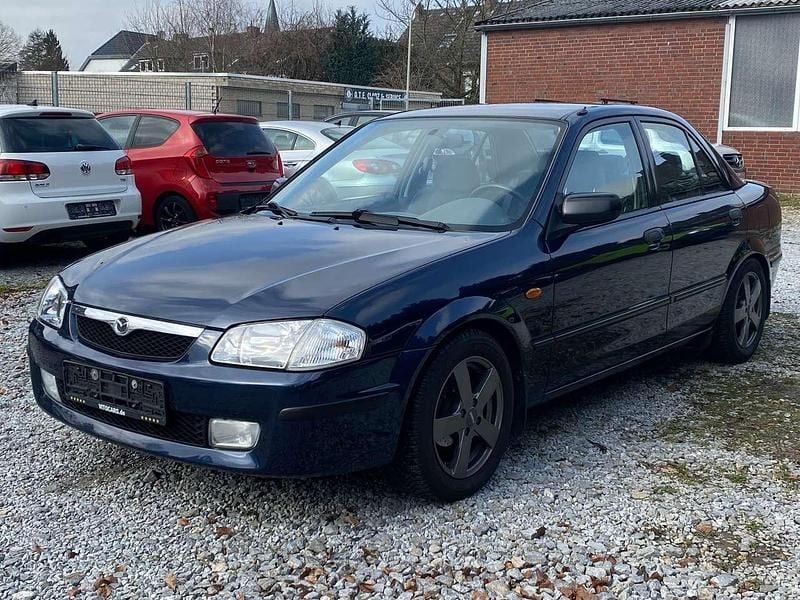 Gebraucht Mazda 323 Comfort 88 PS (64 kW) 1998 Blau Limousine