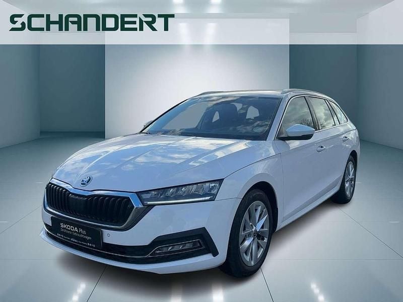 Candyweiss Gebraucht 2023 Skoda Octavia Style Kombi | 26.850 € (Fairer Preis) - Bild 1/4