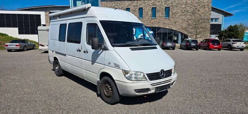 Weiß Gebraucht 2004 Mercedes Sprinter Van | 6.990 € - Bild 1/4