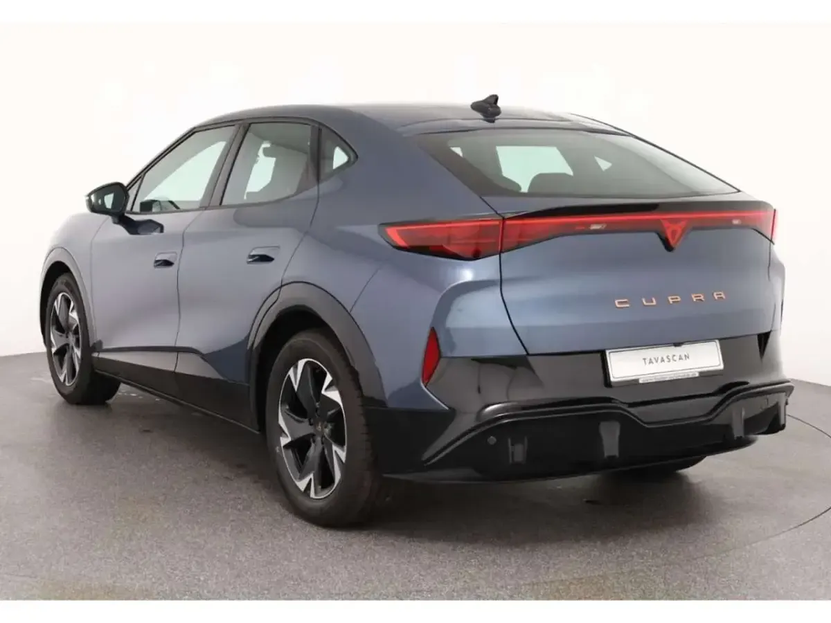 Neu Cupra Tavascan Endurance 210 kW (286 PS) 2026 Blau SUV