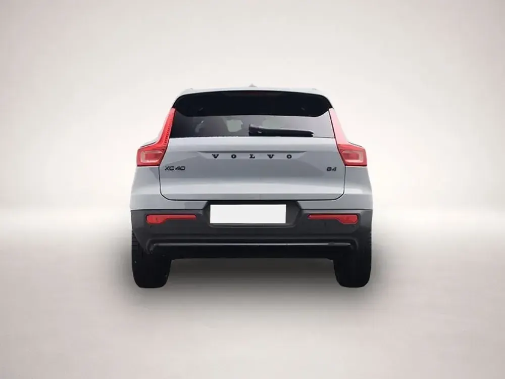 Neu Volvo XC40 Plus 197 PS (144 kW) 2026 Grau SUV