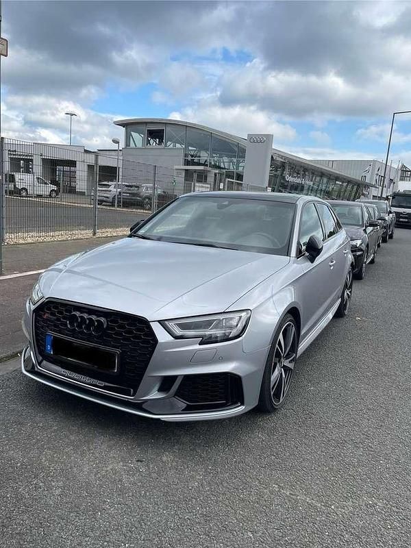 Gebraucht Audi RS3 Sportback 400 PS (294 kW) 2019 Kleinwagen