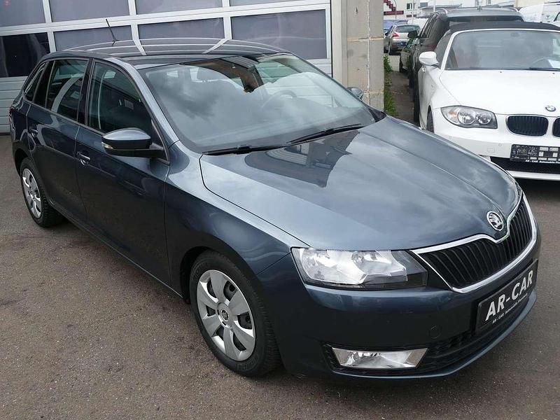 Gebraucht Skoda Rapid 90 PS (66 kW) 2016 Grau Kleinwagen