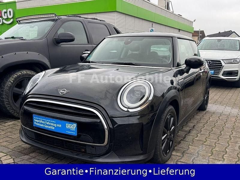 Schwarz Gebraucht 2023 Mini Cooper Essential Kleinwagen | 19.999 € (Superpreis) - Bild 1/3