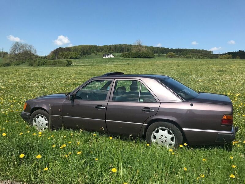 Gebraucht Mercedes 200 75 PS (55 kW) 1991 Limousine