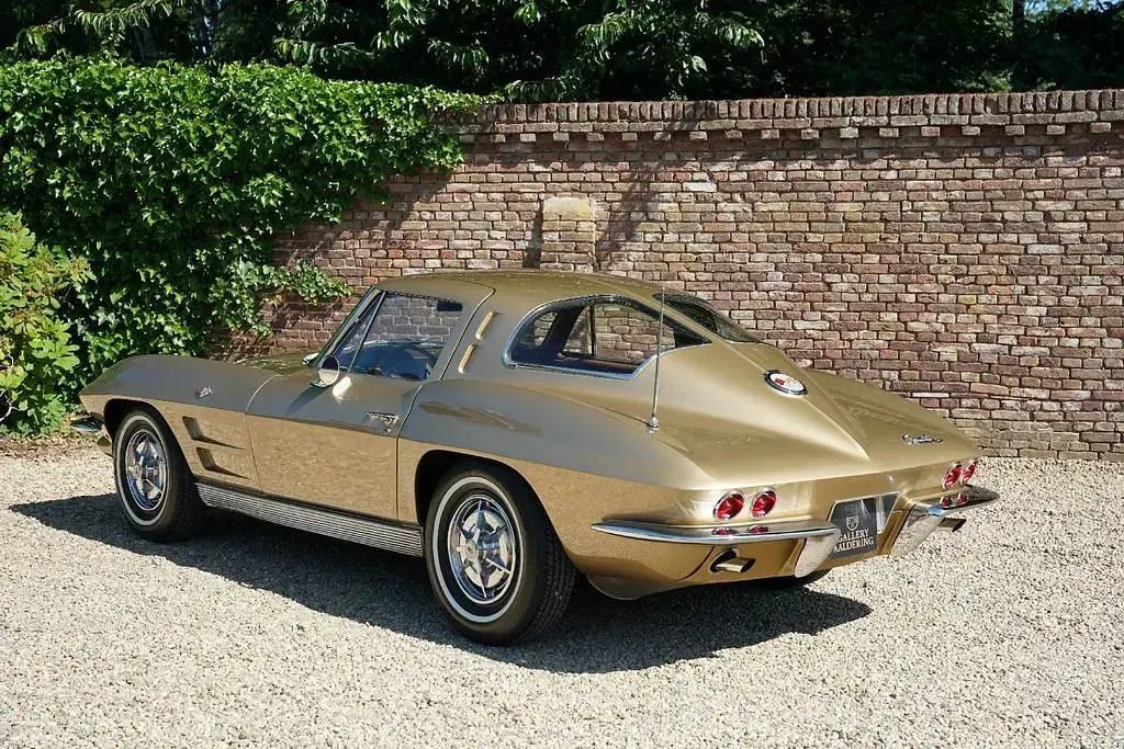 Używany Corvette Stingray 1963 Złoty