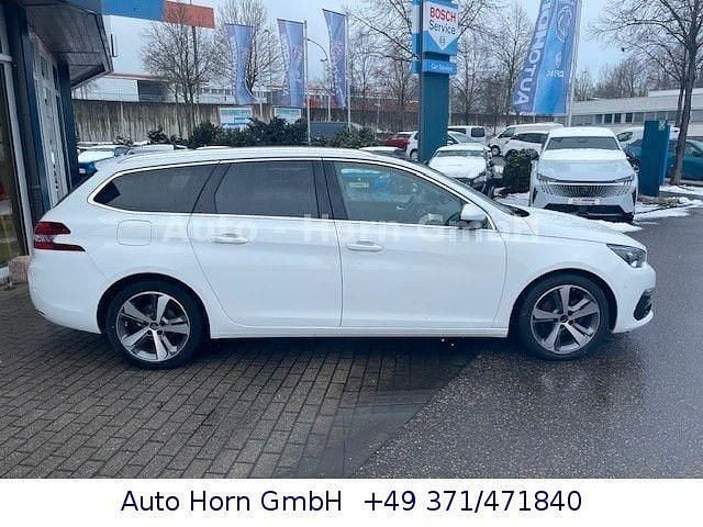 Gebraucht Peugeot 308 SW Allure 131 PS (96 kW) 2020 Weiß Kombi