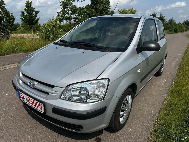 Gebraucht Hyundai Getz Basis 63 PS (46 kW) 2005 Silber Kleinwagen