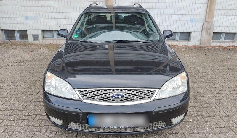 Schwarz Gebraucht 2005 Ford Mondeo Ghia Kombi | 1.850 € (Guter Preis) - Bild 1/4