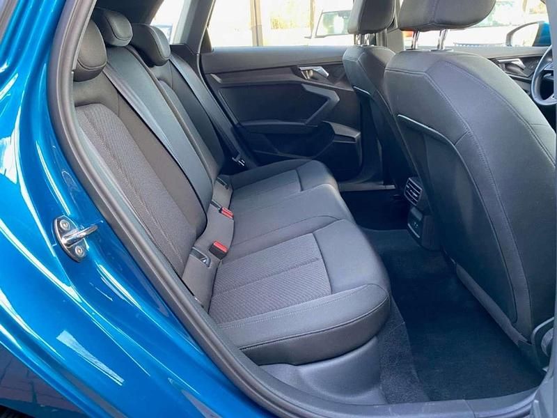 Gebraucht Audi A3 204 PS (150 kW) 2022 Atollblau metallic Limousine