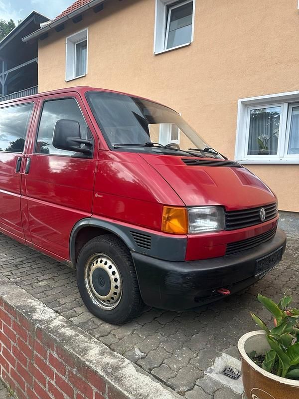 Rot Gebraucht 2000 VW T4 Van | 3.300 € - Bild 1/4