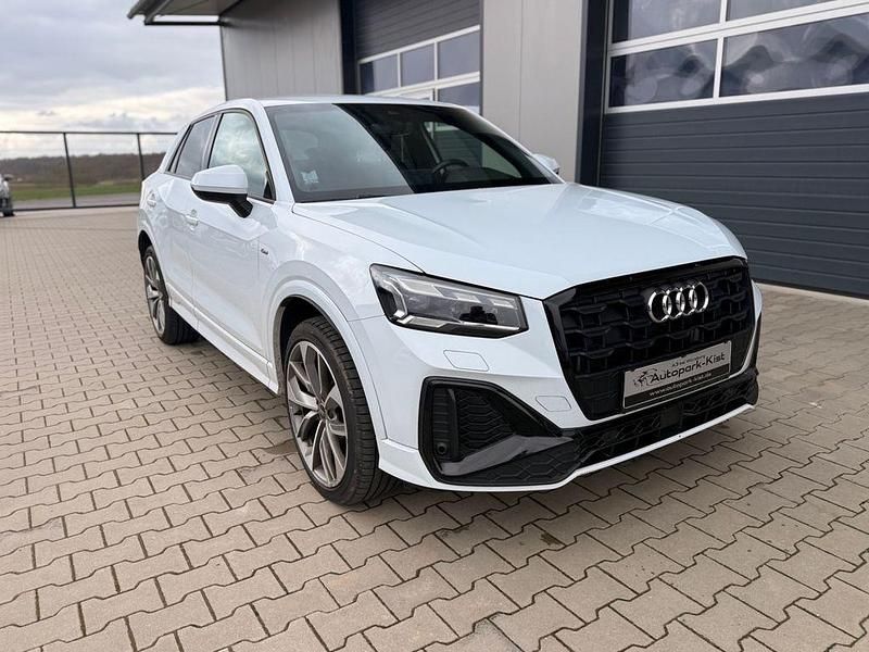 Gebraucht Audi Q2 S-Line 116 PS (85 kW) 2022 Weiß SUV