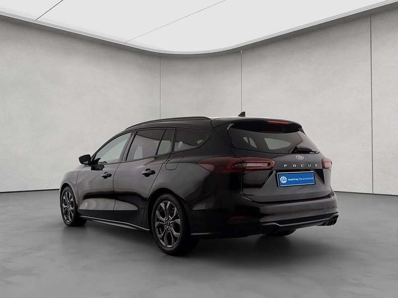 Gebraucht Ford Focus ST-Line X 155 PS (114 kW) 2024 Agate black metallic Kombi