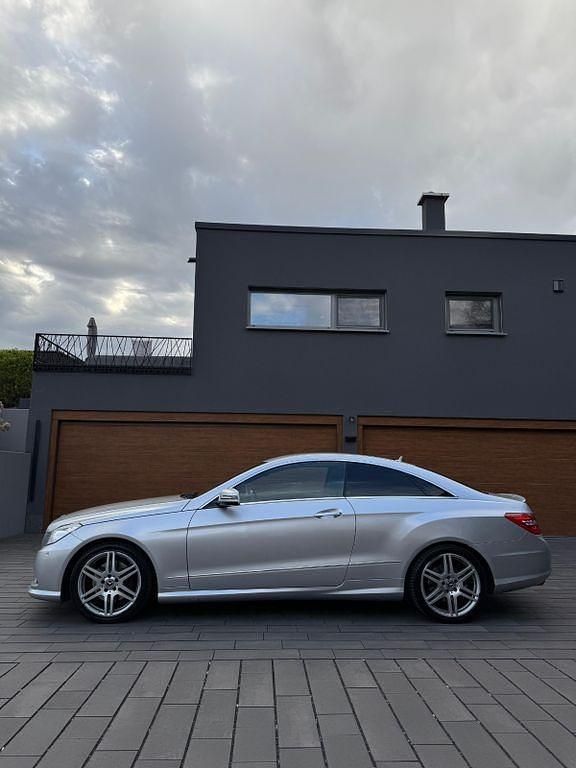 Usata Mercedes E250 AMG 204 CV (150 kW) 2013 Argento Coupé