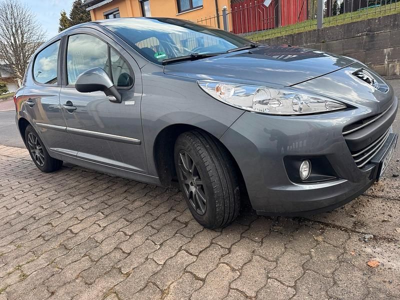 Używany Peugeot 207 73 KM (53 kW) 2010 Szary Hatchback