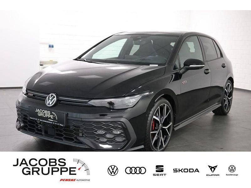 Schwarz Gebraucht 2025 VW Golf VIII Style Limousine | 37.660 € (Fairer Preis) - Bild 1/4