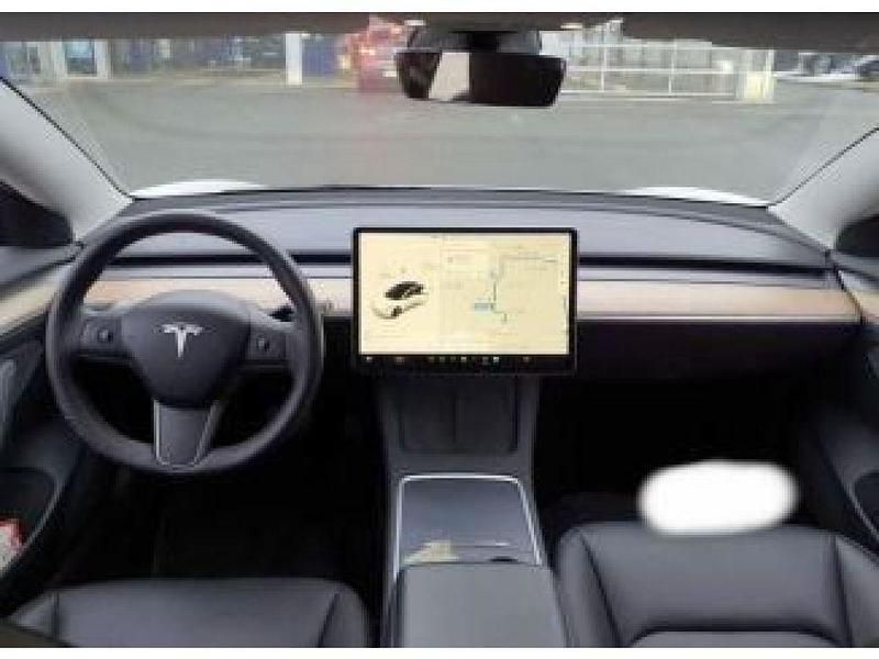 Gebraucht Tesla Model 3 Standard Range 239 kW (325 PS) 2021 Weiß metallic Limousine