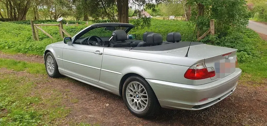Gebraucht BMW 325 Cabriolet 192 PS (141 kW) 2001 Silber Cabrio