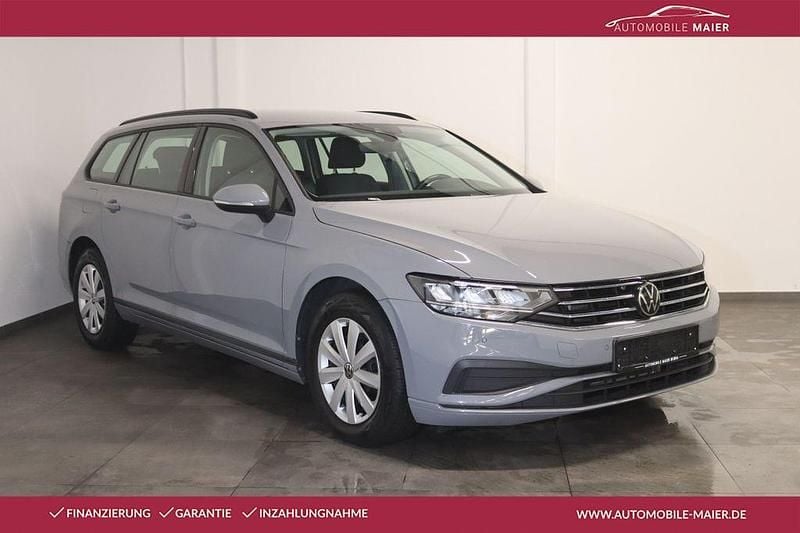 Grau Gebraucht 2024 VW Passat Kombi | 25.700 € (Superpreis) - Bild 1/4