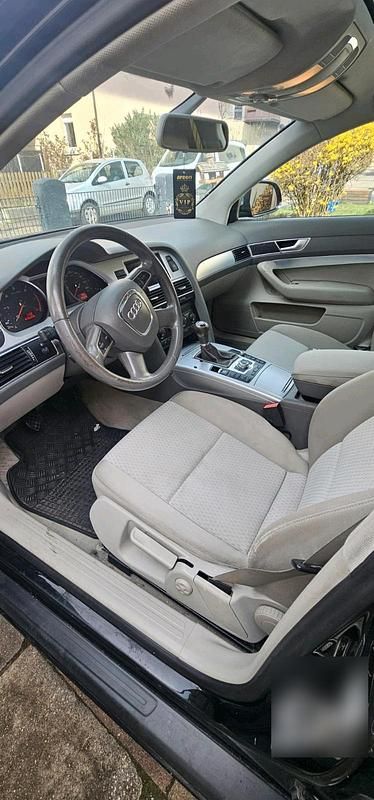 Gebraucht Audi A6 140 PS (102 kW) 2011 Schwarz Kombi