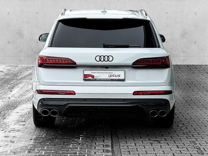Gebraucht Audi SQ7 Ambiente 507 PS (372 kW) 2021 Gletscherweiß metallic SUV