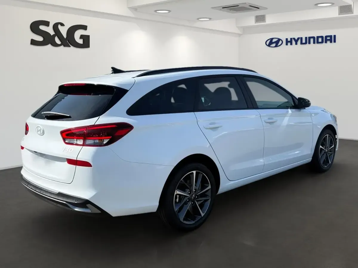 Neu Hyundai i30 Trend 150 PS (110 kW) 2026 Sol (weiss Kombi